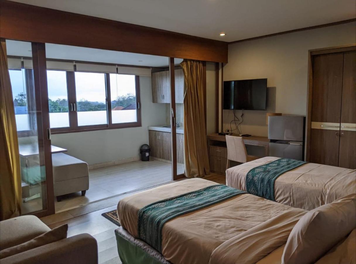Puri Sabina Bed & Breakfast Джимбаран Экстерьер фото