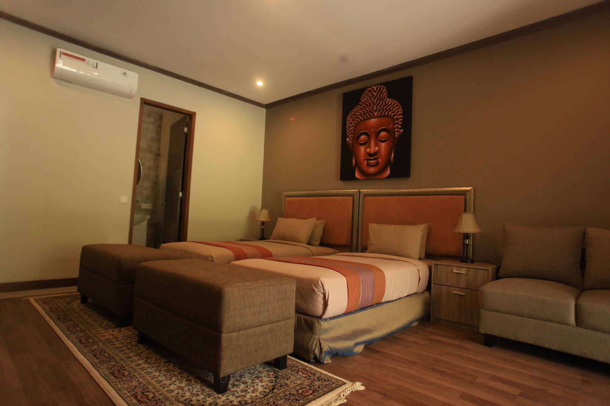Puri Sabina Bed & Breakfast Джимбаран Экстерьер фото
